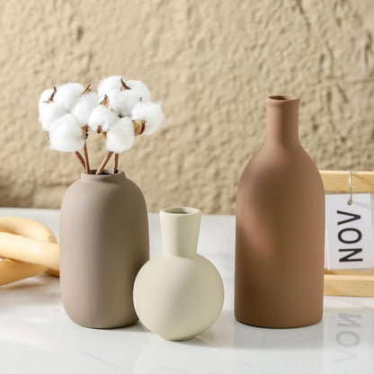 Aira – Minimalistisches Keramik-Vasen-Set in Erdtönen (3-teilig)
